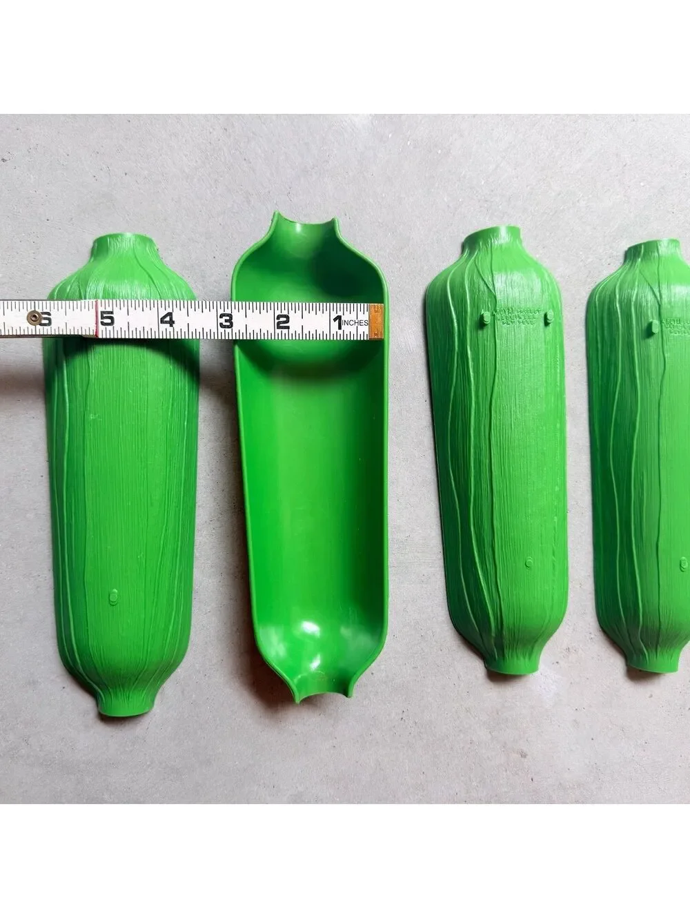 Retro Corn Cob Trays Holders Royal Green Plastic Vintage 1970s Set of 4